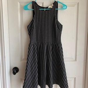 Black and white patterned dress - sleeveless